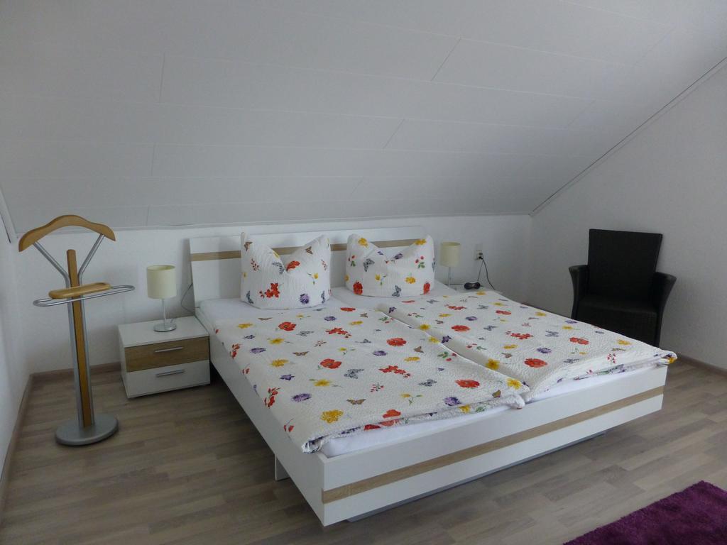 Ferienwohnung Irmgard Und Ferienwohnung Gerlinde Waldbrunn  部屋 写真