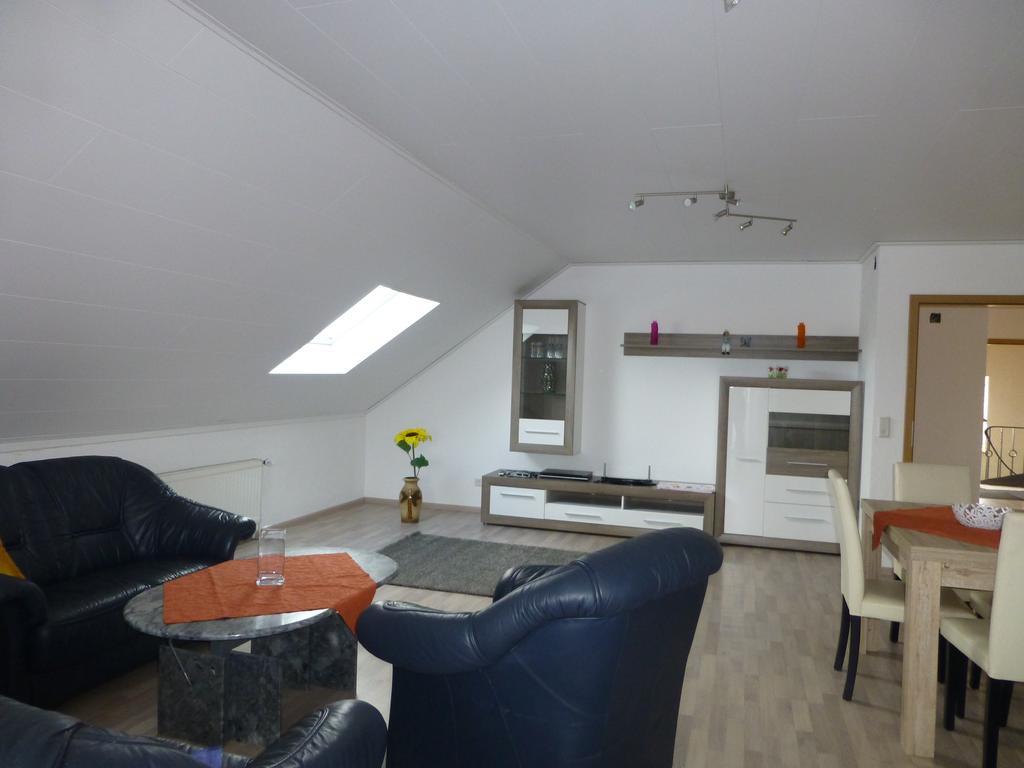 Ferienwohnung Irmgard Und Ferienwohnung Gerlinde Waldbrunn  部屋 写真